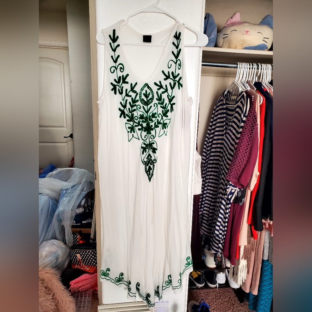 Flowy and airy white dress